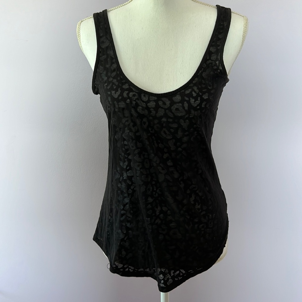Victorias Secret tee shop tank